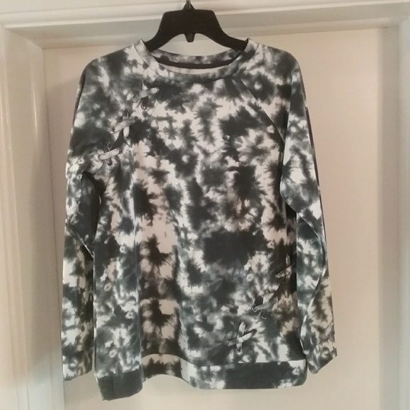 NWT a.n.a. Tie Dye Sweatshirt  L Firm Price* Last 1 - Picture 2 of 4